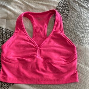 Beyond Yoga Neon Pink Sport Bra with Racerback Style and Moisture-Wicking Fabric